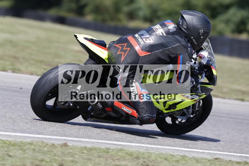 /Archiv-2025/49 26.08.2025 Cornu Master School ADR/gruen-vert/11